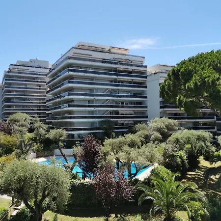Apartment Studio Corinthe Juan Les Pins Antibes